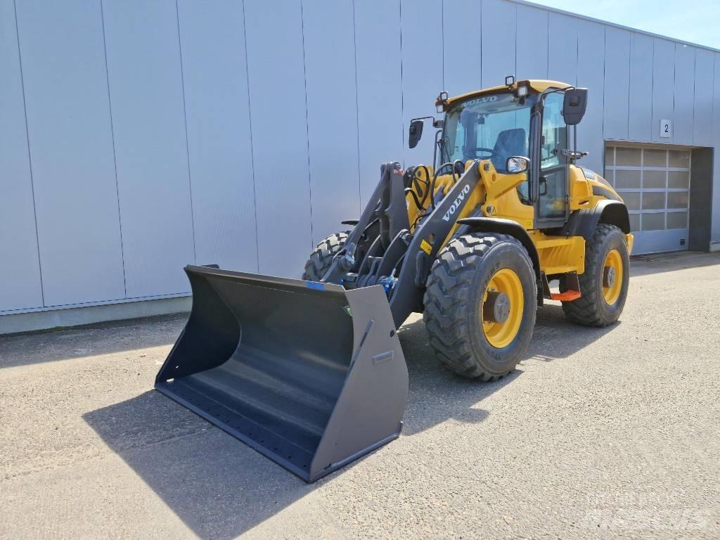 Volvo L 50 HS لوادر بعجل