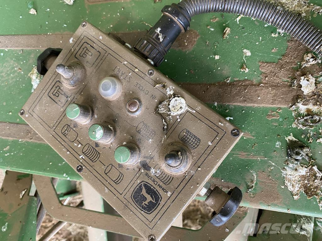 John Deere 623 محزمات مستديرة