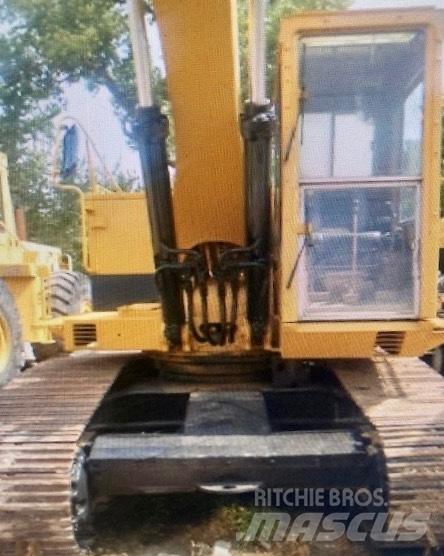 CAT 225 B LC حفارات زحافة
