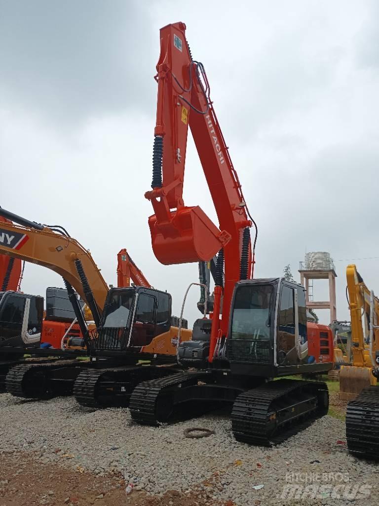 Hitachi ZX 200-3 حفارات زحافة