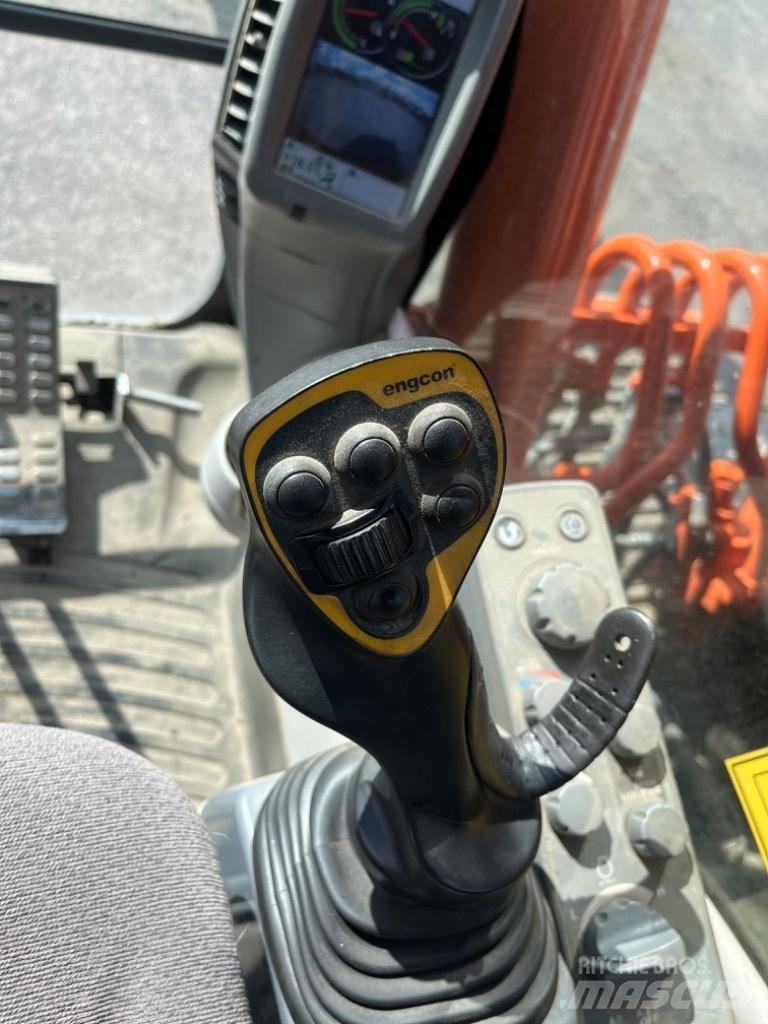 Hitachi ZX 160 LC-6 حفارات زحافة