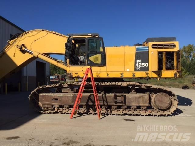 Komatsu PC 1250 LC-8 حفارات زحافة