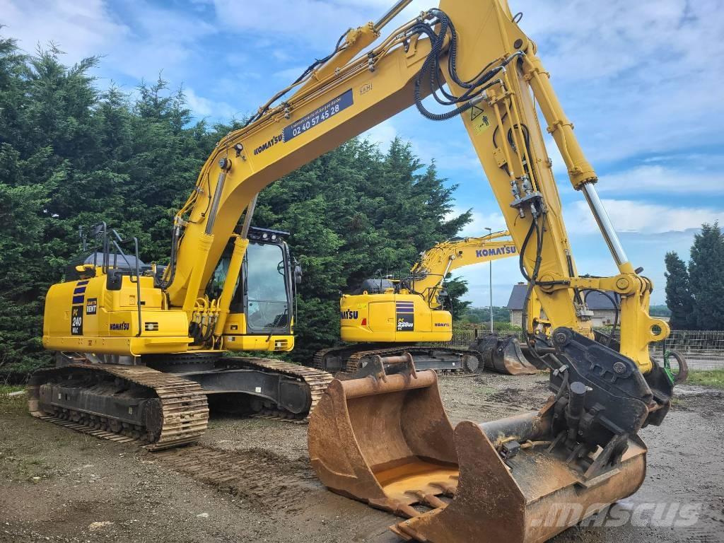 Komatsu PC240NLC-11 حفارات زحافة