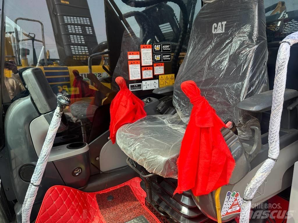 CAT CAT320D2 حفارات زحافة