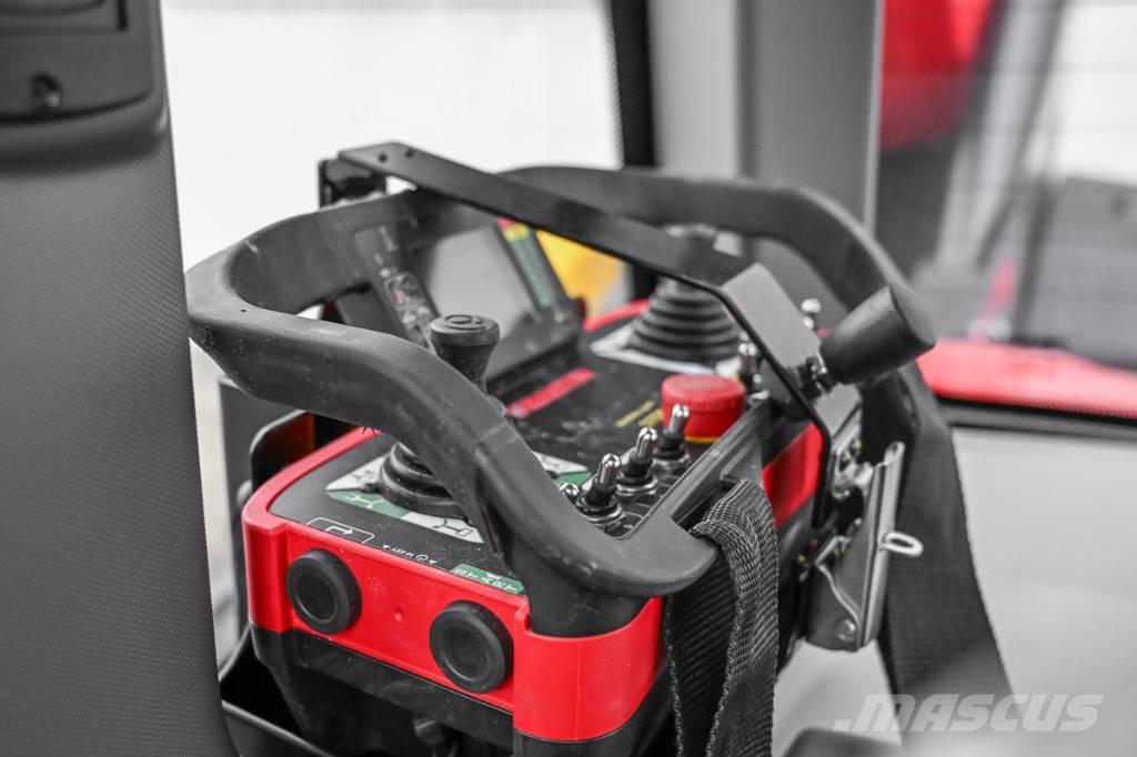 Manitou MRT 3060 مناولات متداخلة