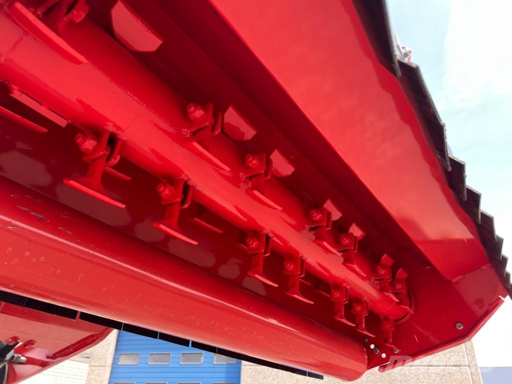 Maschio Birba 135 جزازات وأغطية المراعي