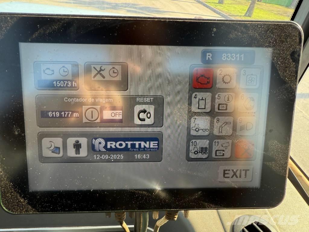 Rottne F15D شاحنات