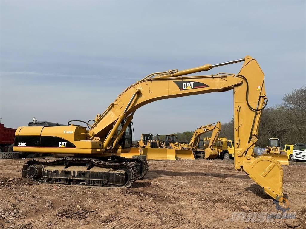 CAT 330C حفارات زحافة