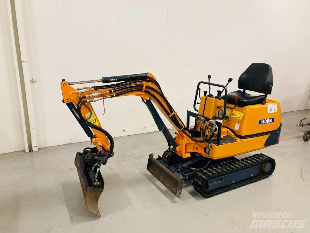 Hanix H 08 B حفارات صغيرة أقل من 7 طن (حفارات صغيرة)