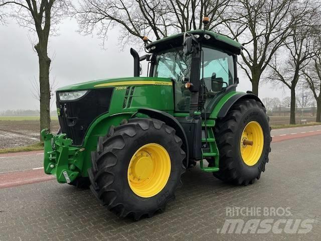 John Deere 7230 R الجرارات