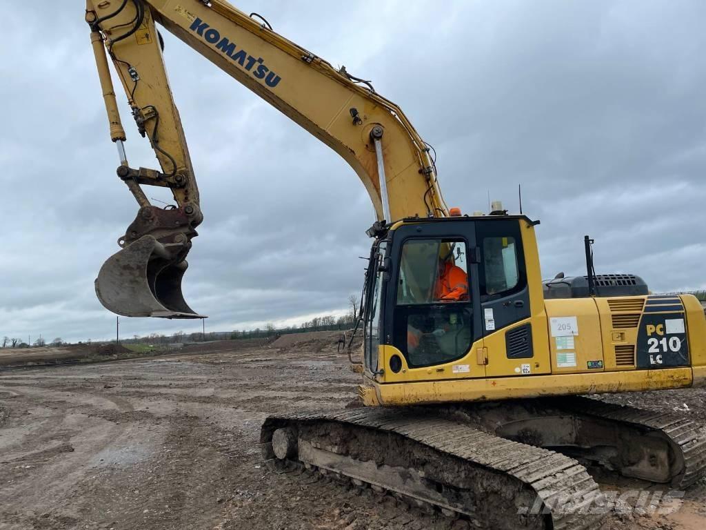 Komatsu PC210LC-8 حفارات زحافة