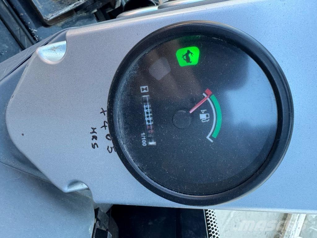 Yanmar SV15 (04261) حفارات صغيرة أقل من 7 طن (حفارات صغيرة)