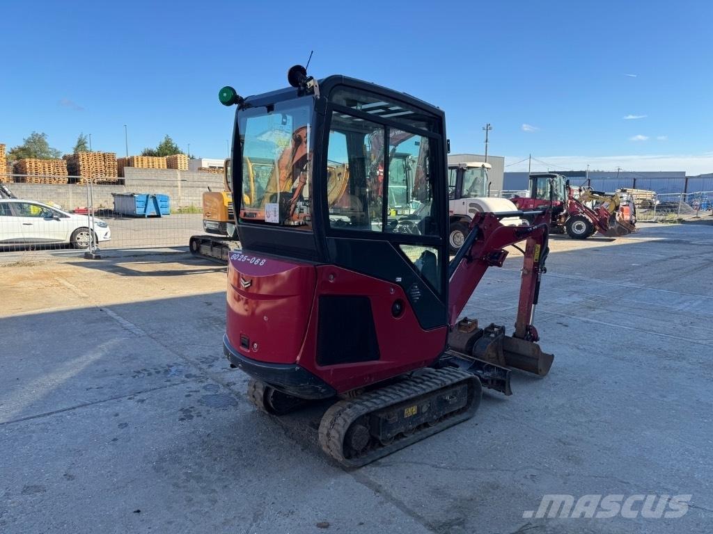 Yanmar SV15 (04261) حفارات صغيرة أقل من 7 طن (حفارات صغيرة)