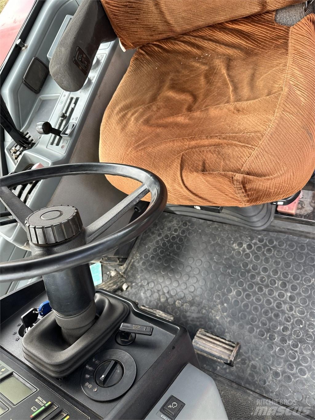 Case IH 7220 MAGNUM الجرارات