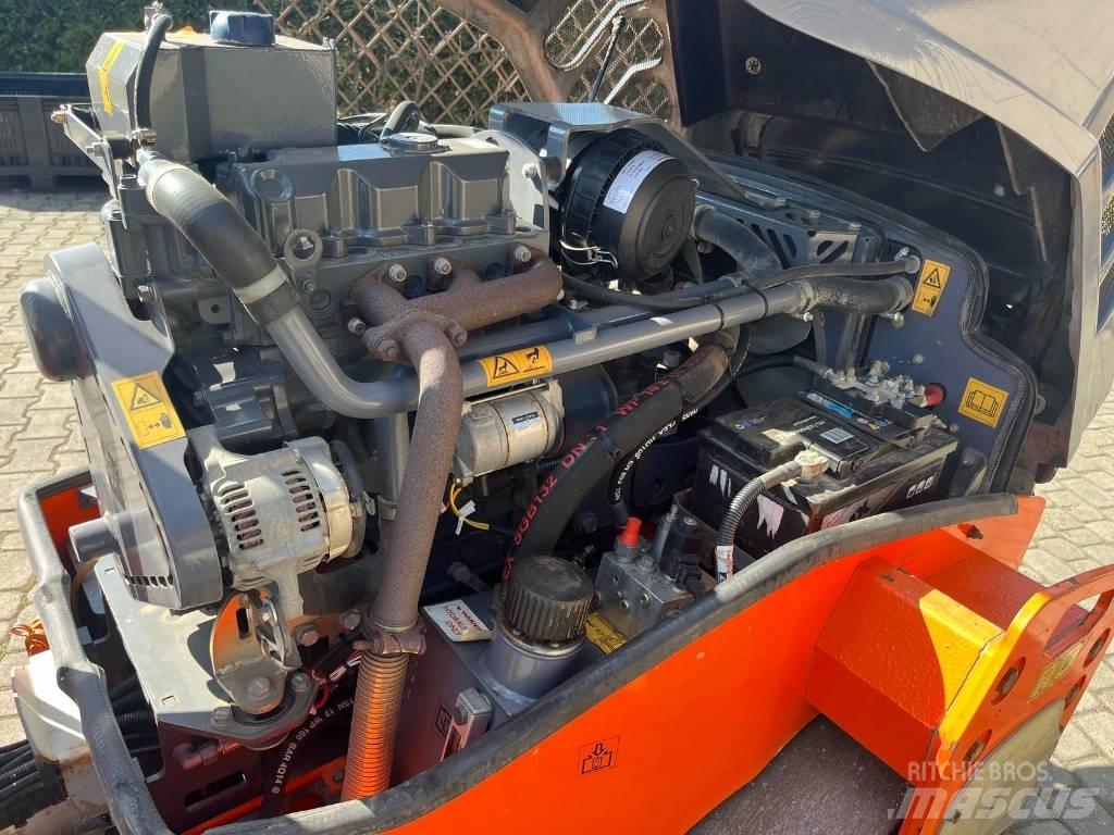 Hamm HD 12 VV مداحل ثنائية الاسطوانة
