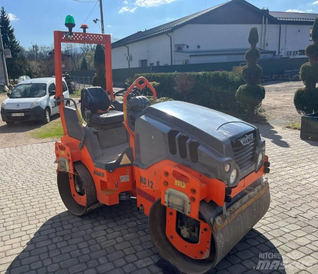 Hamm HD 12 VV مداحل ثنائية الاسطوانة