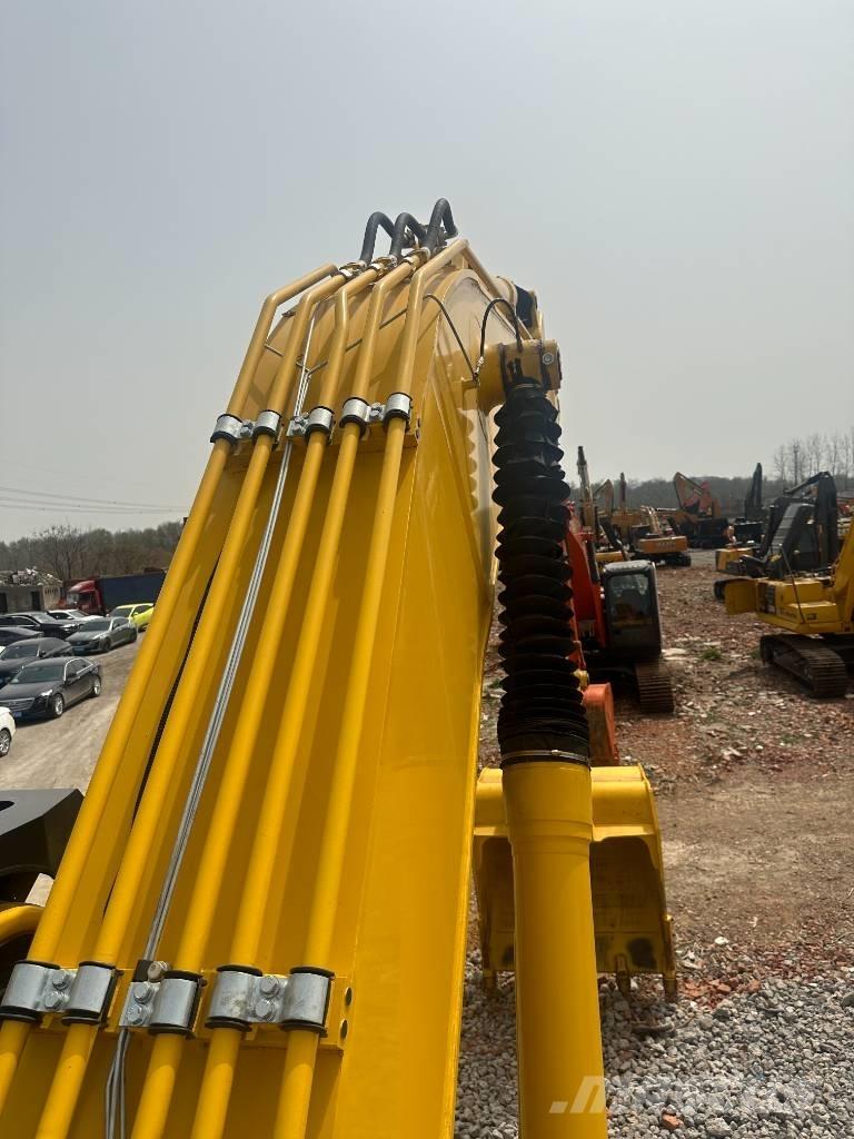 Komatsu PC 450 حفارات زحافة