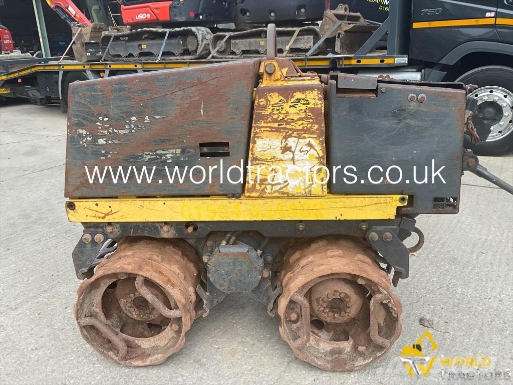 Bomag BMP 851 دكاكات أفقية