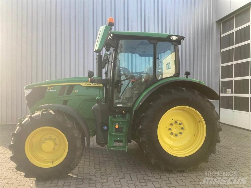 John Deere 6R 130 الجرارات