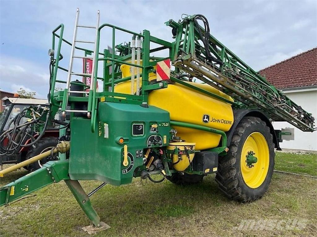 John Deere M952I الرشاشات