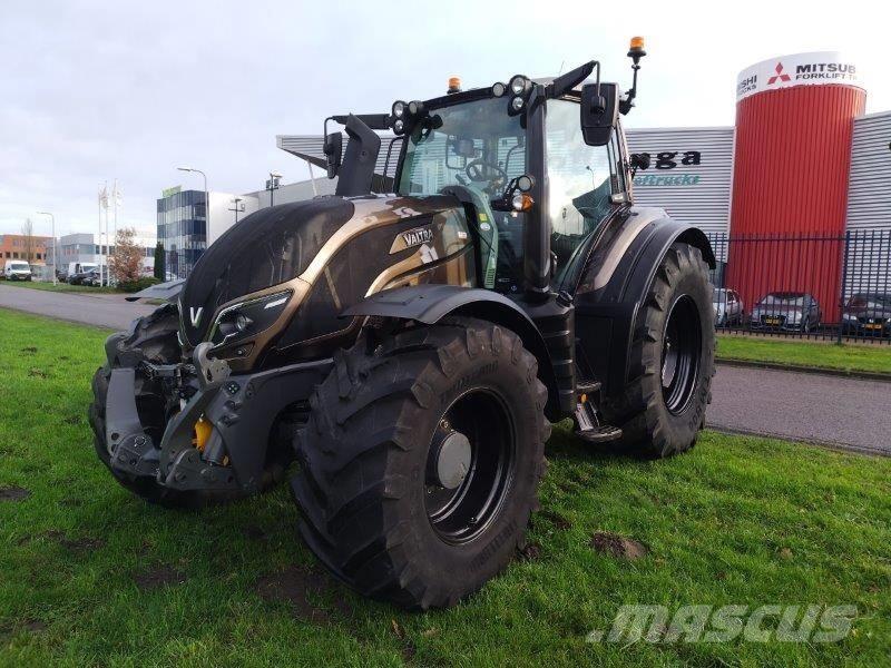 Valtra T174 D الجرارات