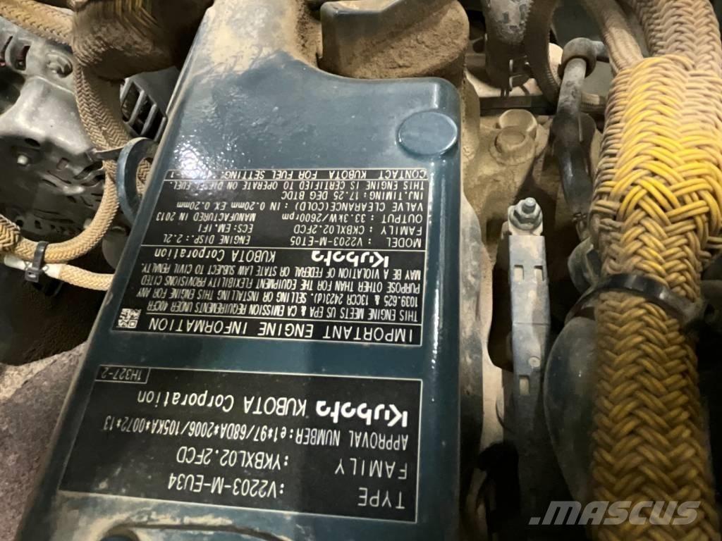 Bomag BW 135 AD-5 مداحل ثنائية الاسطوانة