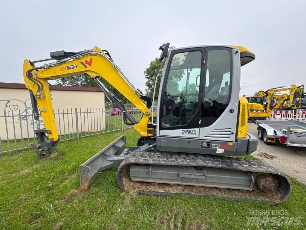 Wacker Neuson EZ80 حفارات زحافة