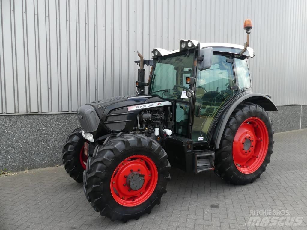 Fendt 209S Vario TMS الجرارات