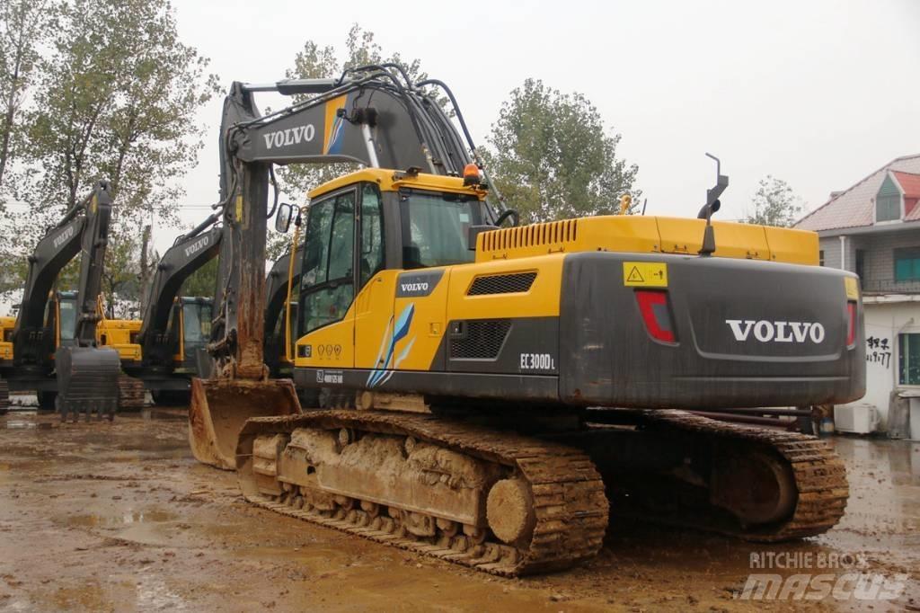 Volvo EC 300 حفارات زحافة