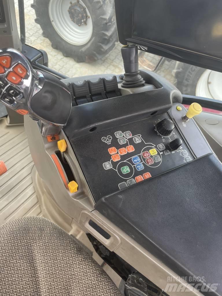 Case IH Maxxum 130 الجرارات