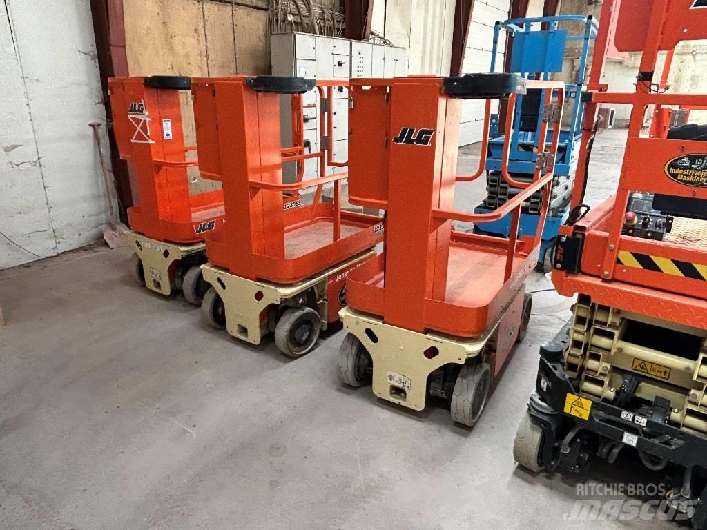 JLG 1230 ES رافعات السارية الرأسية