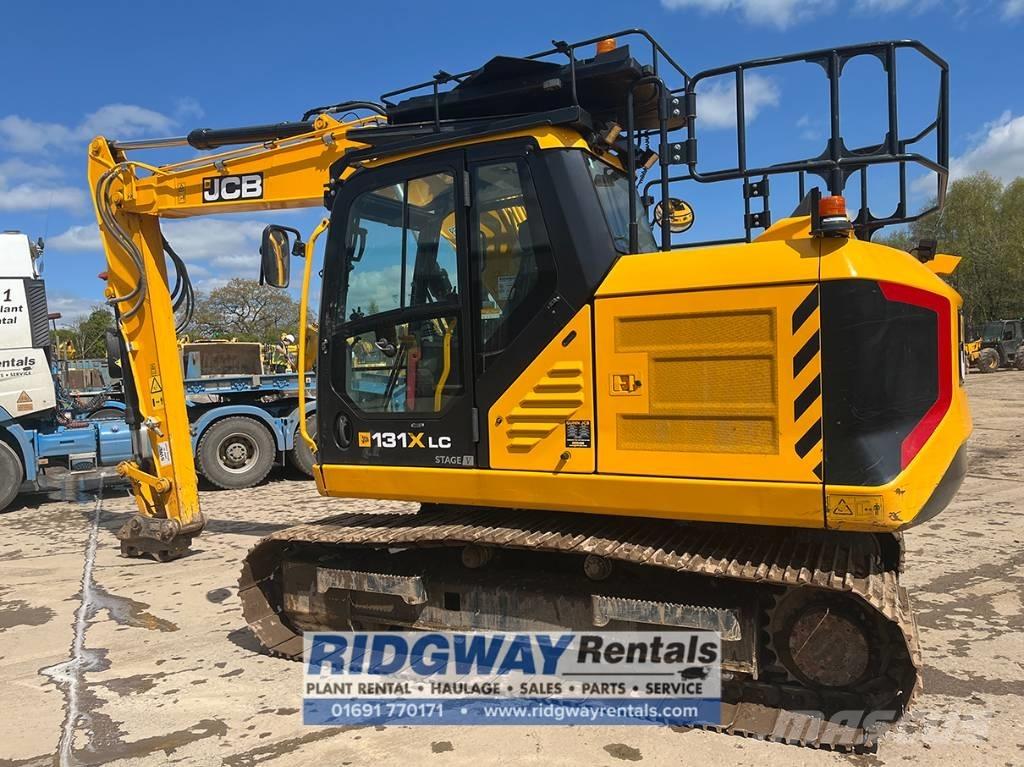 JCB 131 X LC حفارات زحافة