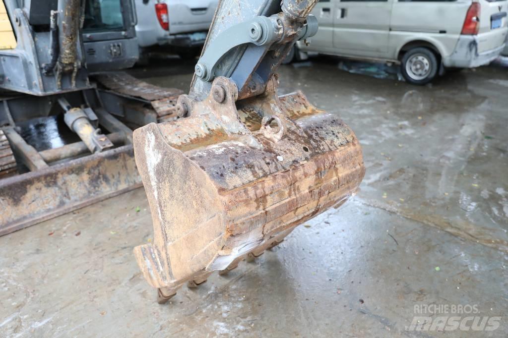 Volvo EC 60 C حفارات زحافة