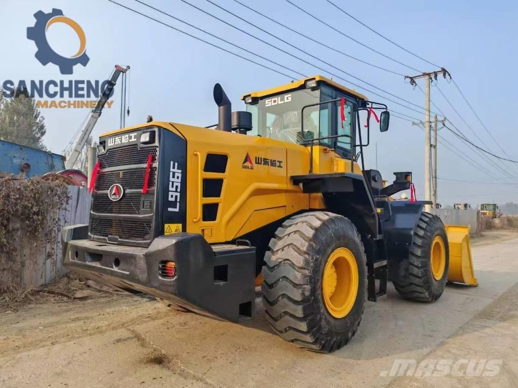 SDLG L 956 F لوادر بعجل