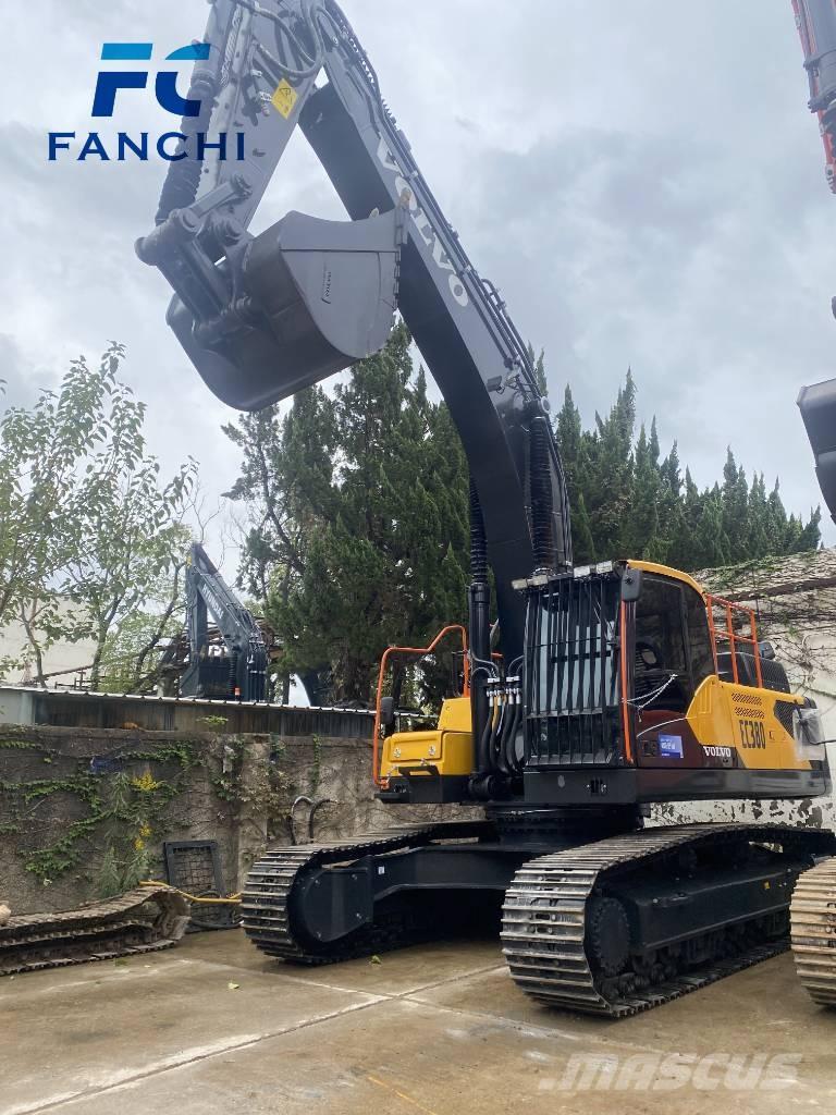 Volvo EC380 حفارات صغيرة أقل من 7 طن (حفارات صغيرة)