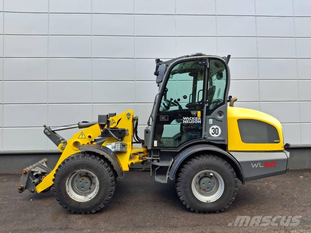 Wacker Neuson WL 52 لوادر بعجل