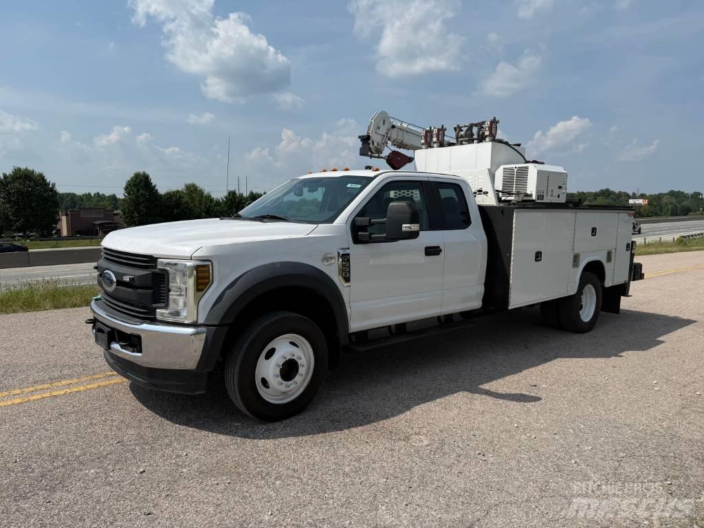 Ford F 550 XL SD مركبات الأغراض العامة