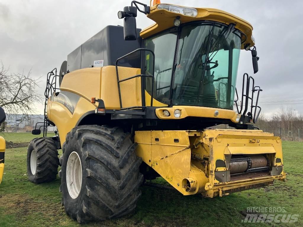 New Holland CR 980 حصادات