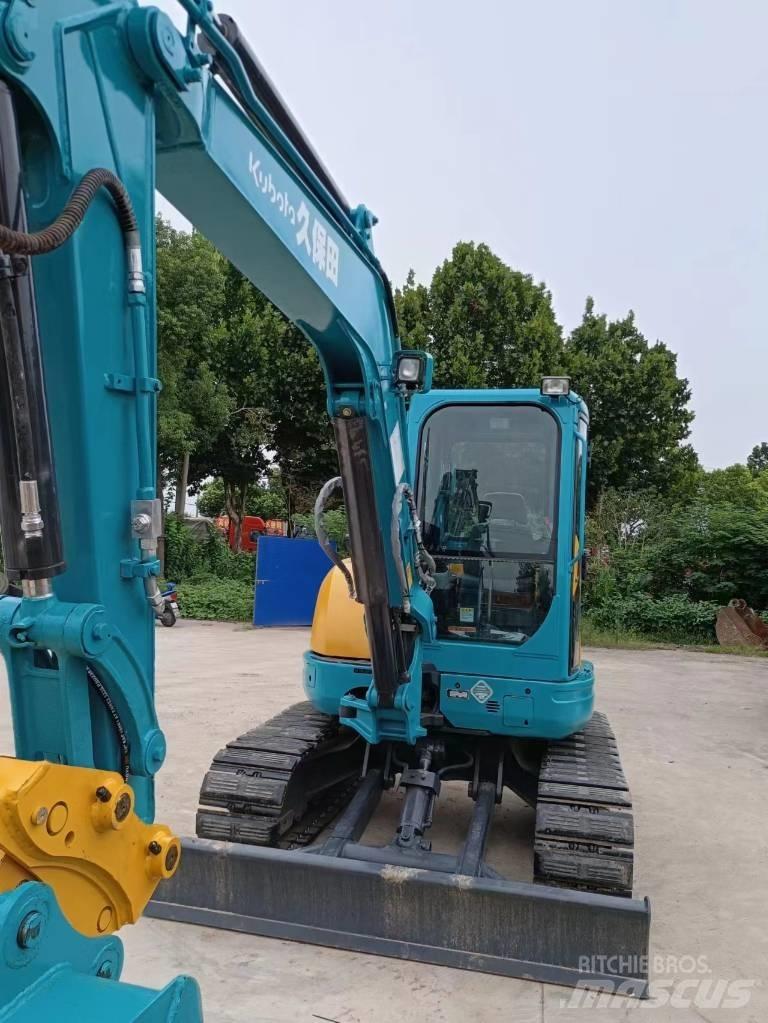 Kubota 155 حفارات زحافة