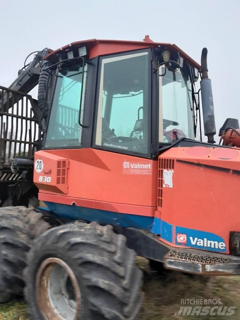 Valmet 830 شاحنات