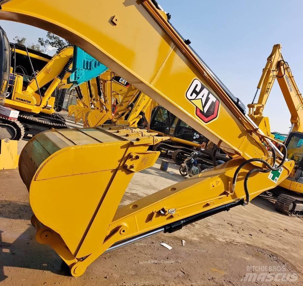 CAT 313D2GC حفارات زحافة