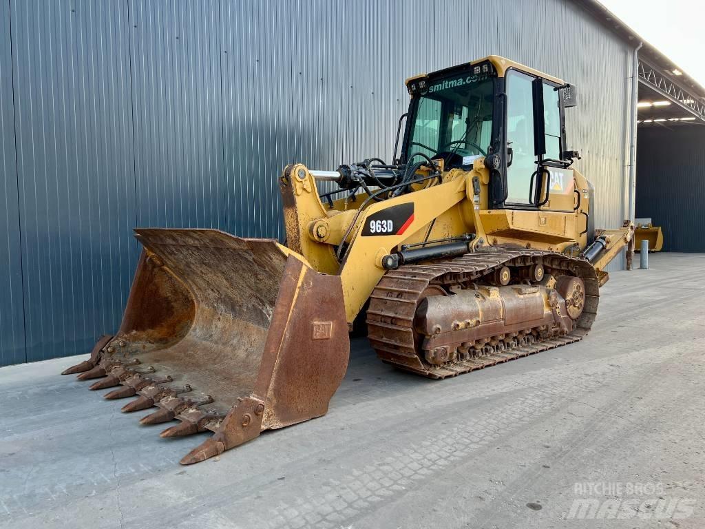 CAT 963D لوادر زحافة
