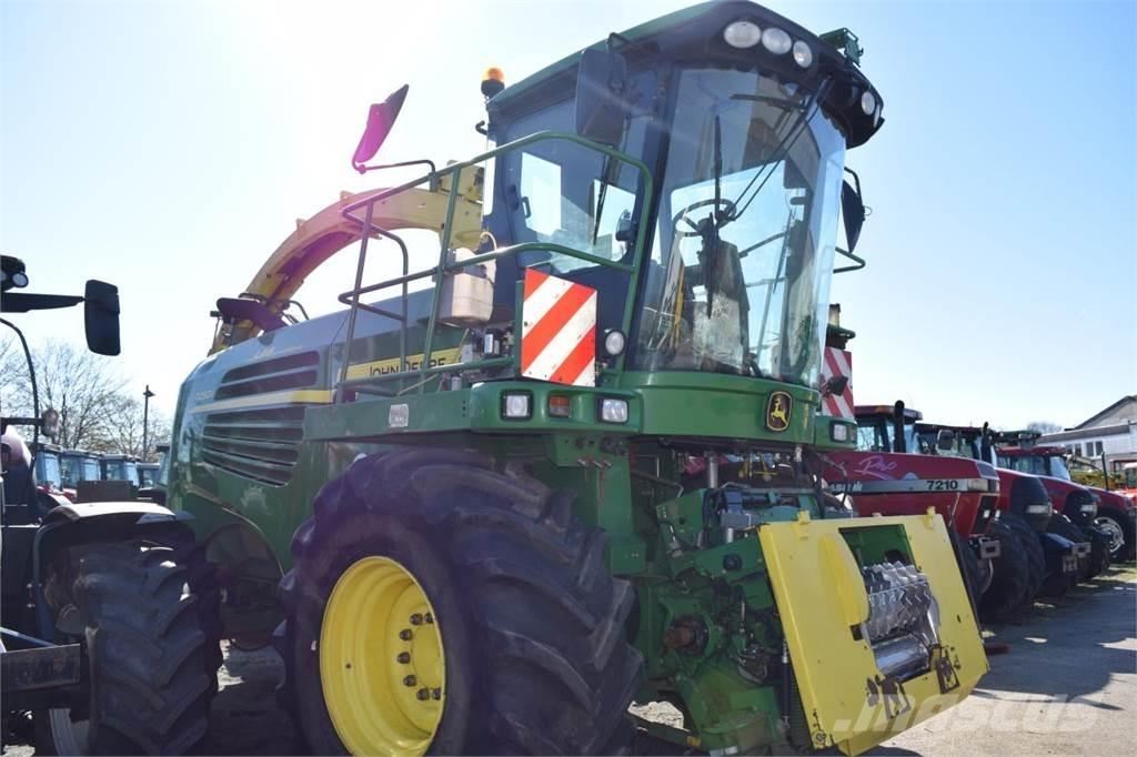 John Deere 7250 i علافات ذاتية الدفع