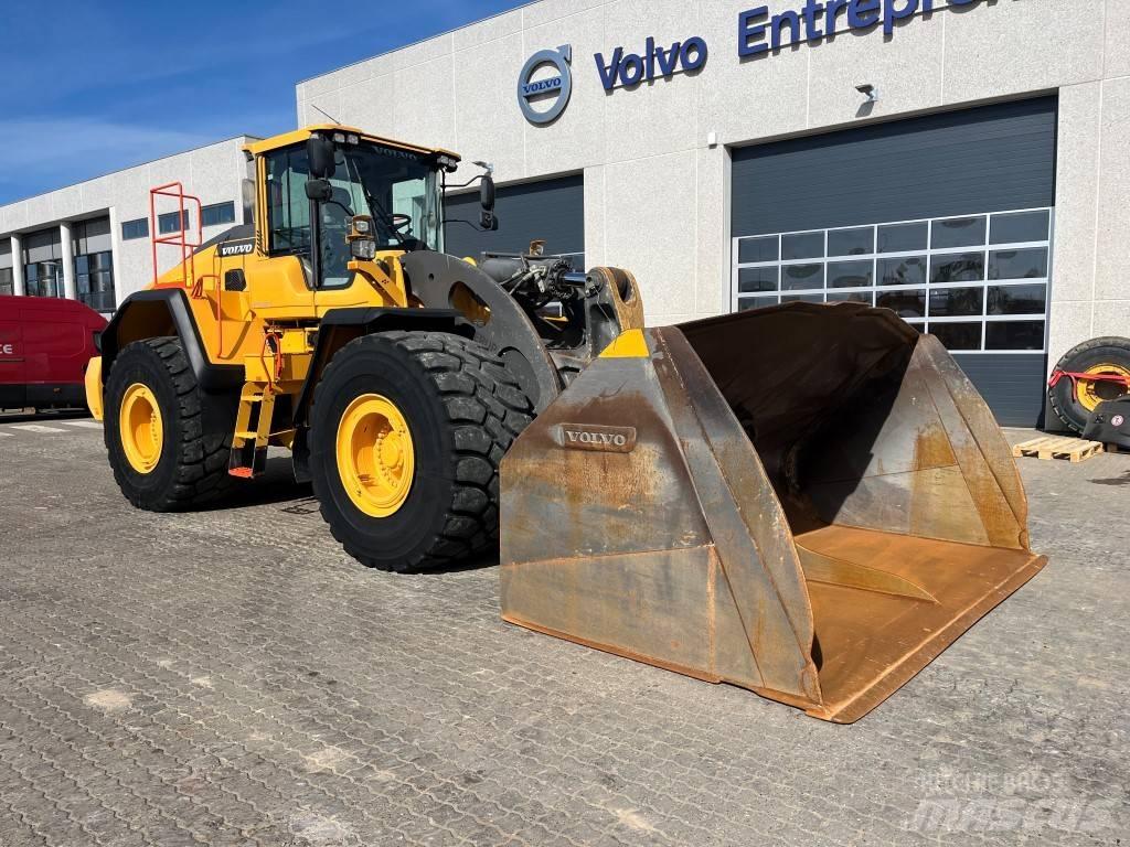 Volvo L260H لوادر بعجل