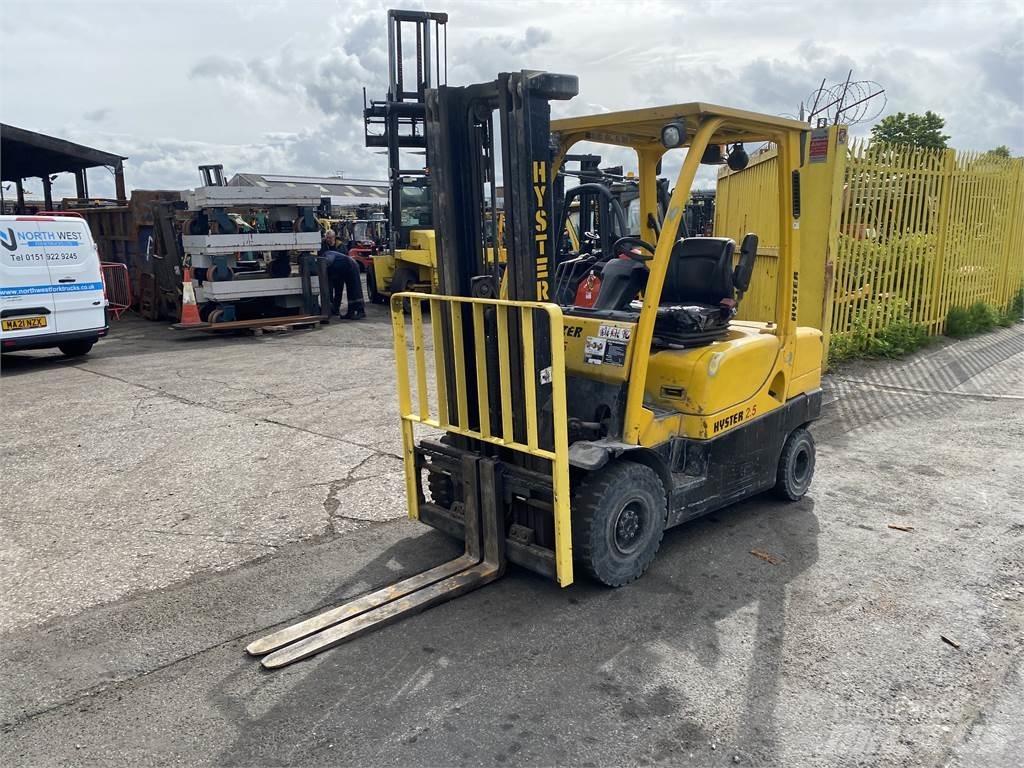 Hyster H2.5CT شاحنات الديزل
