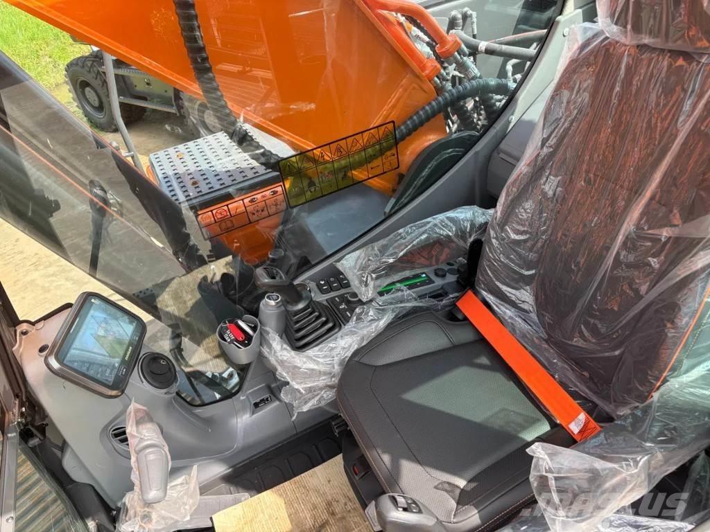 Develon DX255LC-7 حفارات زحافة