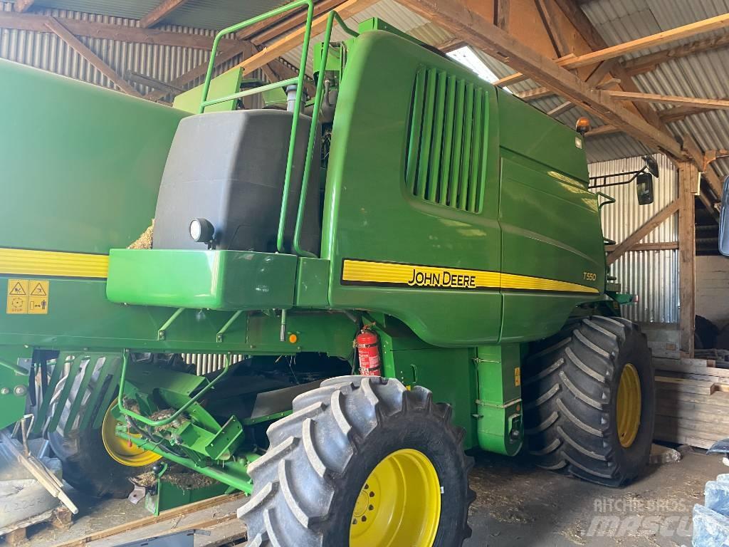 John Deere T 550 حصادات