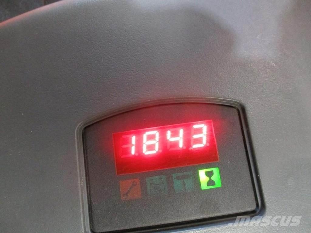 BT SPE120 XRD رافعة منخفضة المستوى ذات منصة