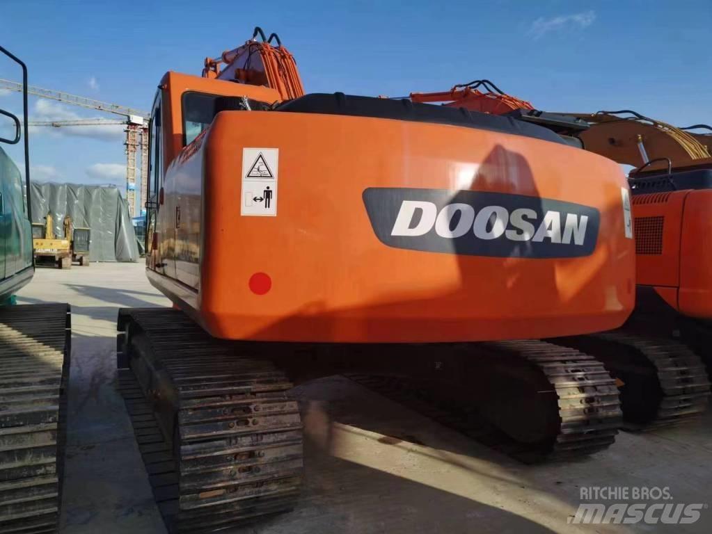 Doosan DH 220 حفارات زحافة