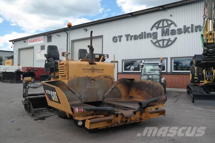 CAT AP 300 معدات السفلتة